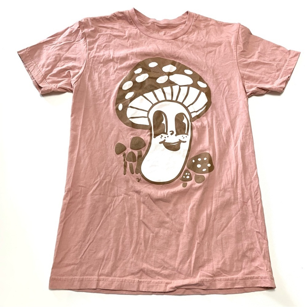 Attic Salt Happy Mushroom Graphic Tee Dusty Pink Size Small 100% Cotton